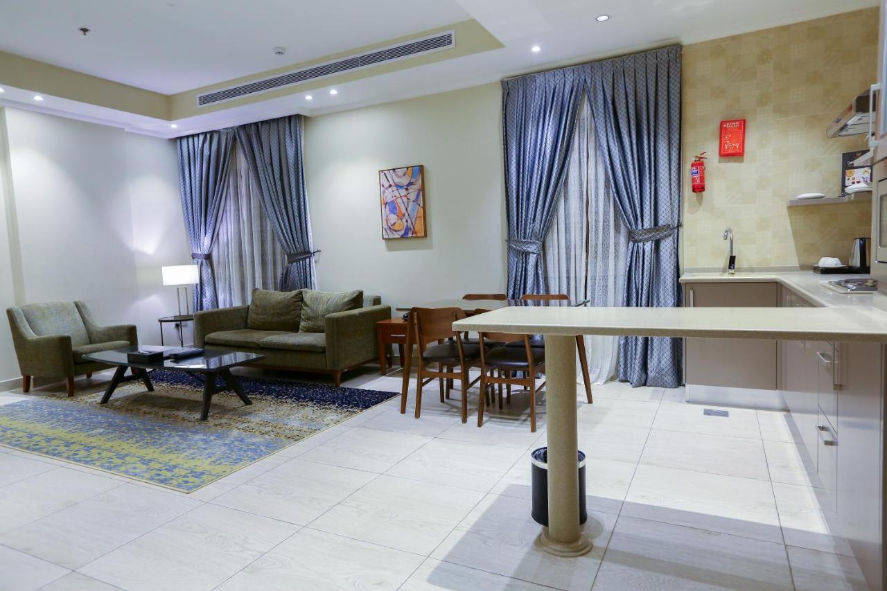 Lotaz Hotel Apartments - Al Salamah Dżedda Zewnętrze zdjęcie
