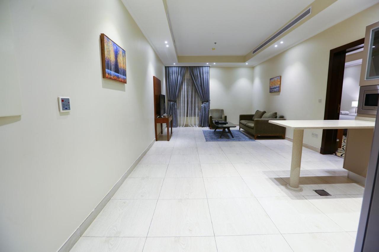Lotaz Hotel Apartments - Al Salamah Dżedda Zewnętrze zdjęcie